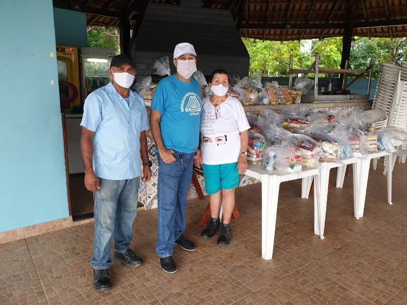 Associação dos Magistrados do Amapá e parceiros distribuem 250 cestas de alimentos para famílias vulneráveis do bairro Zerão